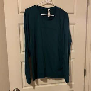 Lululemon swiftly tech Long Sleeve hip length Crewneck Top - Teal Green